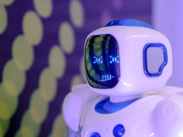 how-creative-artificial-intelligence-tools-are-transforming-modern-workflows